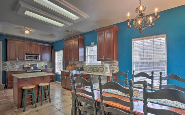 photo 5 of San Antonio Home w/ Pool & Hot Tub Near Seaworld!