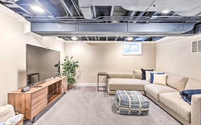 photo 5 of Home w/ Office + Yard: 25 Mi to Downtown Chicago!