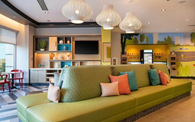 photo 2 of Home2 Suites By Hilton Atlanta Airport College Park