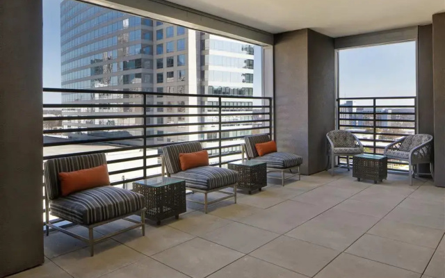 photo 3 of Home2 Suites By Hilton Charlotte Uptown, Nc