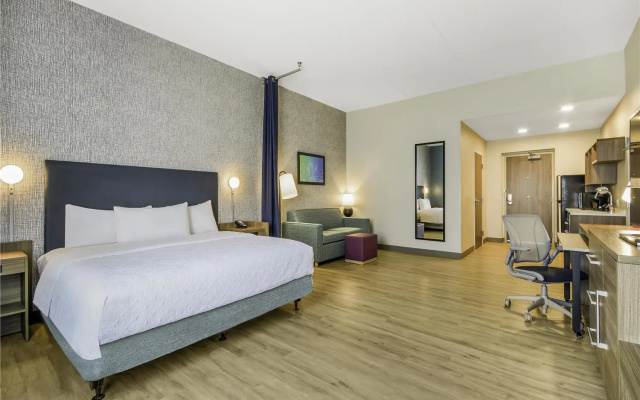 photo 4 of Home2 Suites By Hilton Cincinnati Midtown Oakley