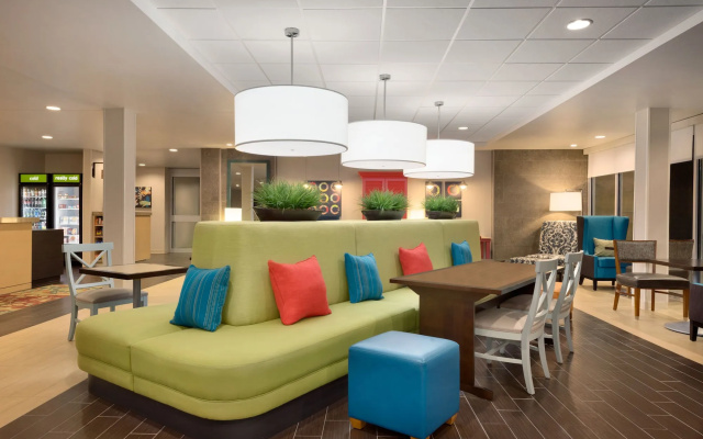 photo 2 of Home2 Suites by Hilton Cleveland Beachwood