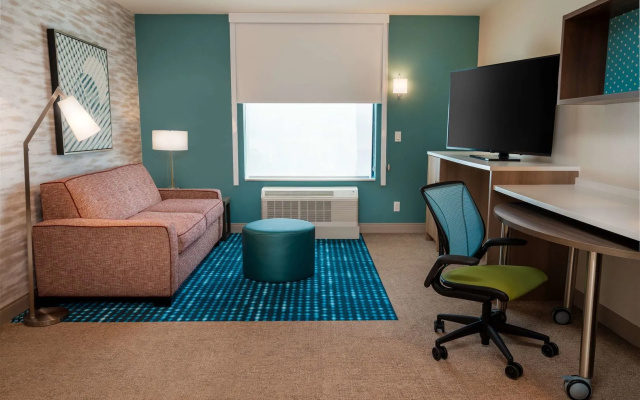 photo 4 of Home2 Suites by Hilton Corona