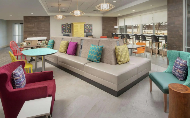 photo 2 of Home2 Suites by Hilton Edison