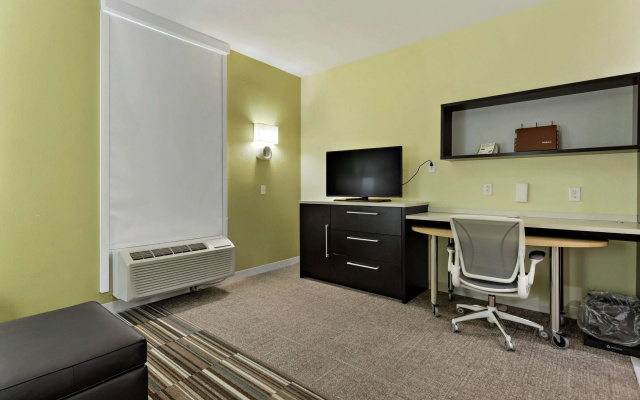 photo 5 of Home2 Suites by Hilton Gulfport I-10