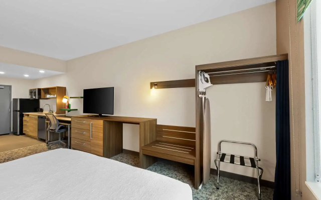 photo 4 of Home2 Suites By Hilton Hendersonville