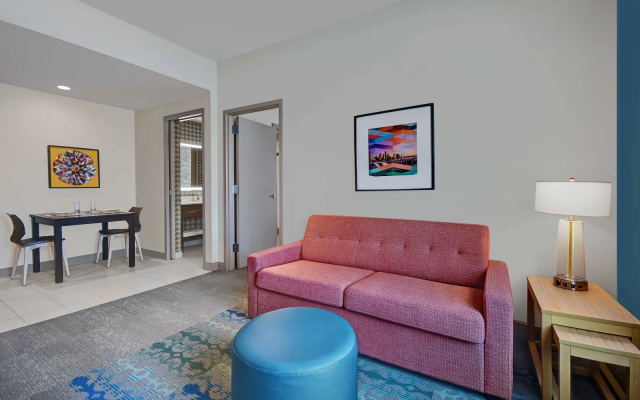 photo 4 of Home2 Suites by Hilton Houston Medical Center