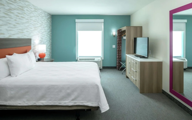 photo 4 of Home2 Suites by Hilton Jacksonville Airport