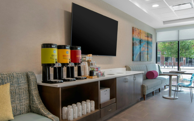 photo 3 of Home2 Suites By Hilton Jacksonville Downtown
