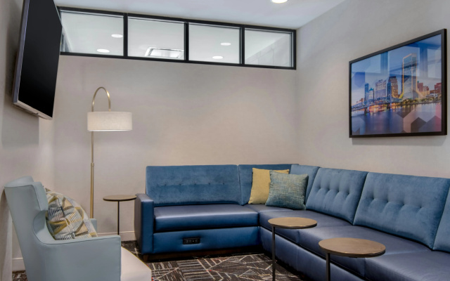 photo 5 of Home2 Suites By Hilton Jacksonville Downtown