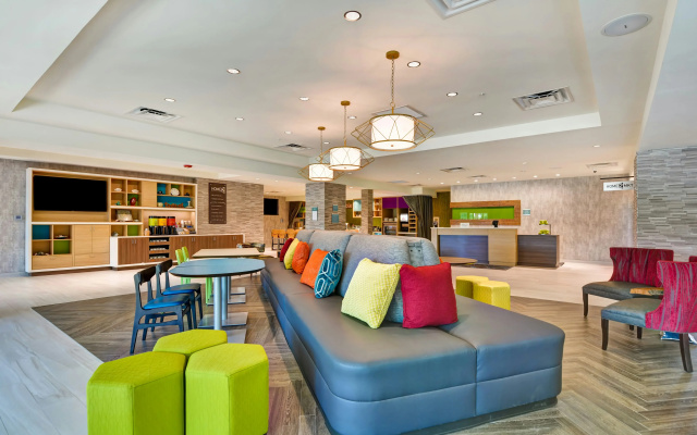 photo 2 of Home2 Suites by Hilton Jacksonville-South/St. Johns Town Ctr