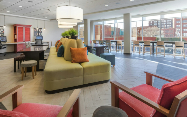 photo 2 of Home2 Suites by Hilton Kansas City Downtown