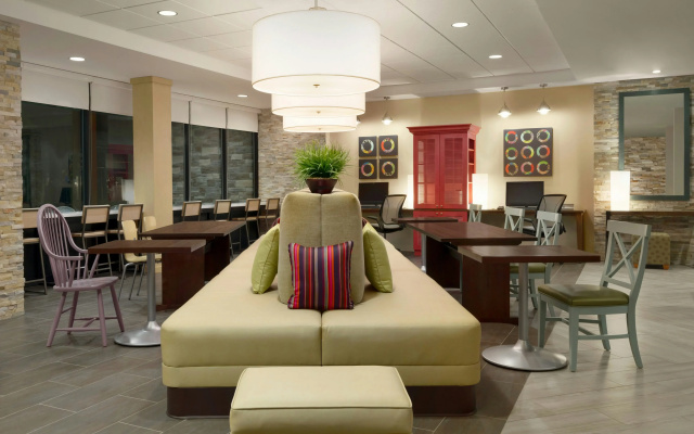 photo 2 of Home2 Suites by Hilton Leavenworth Downtown