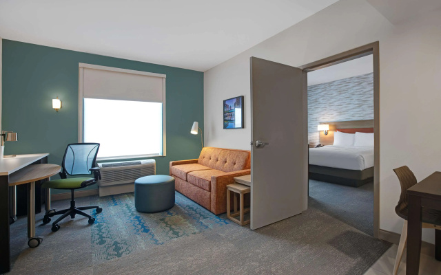 photo 3 of Home2 Suites by Hilton Milwaukee Downtown