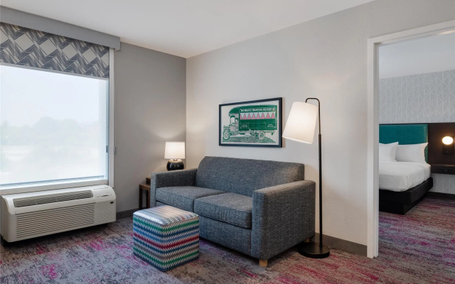 photo 4 of Home2 Suites by Hilton Milwaukee Brookfield