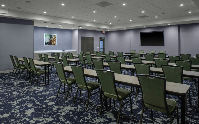 photo 5 of Home2 Suites by Hilton Northville Detroit