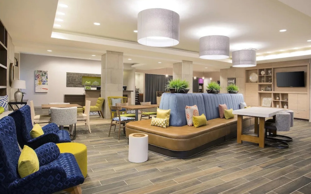 photo 2 of Home2 Suites by Hilton Oxford