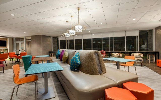photo 2 of Home2 Suites by Hilton Sarasota - Bradenton Airport, FL