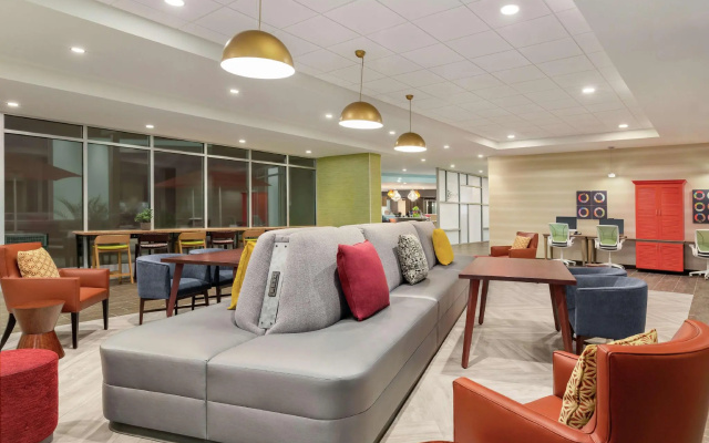 photo 2 of Home2 Suites by Hilton Scottsdale Salt River