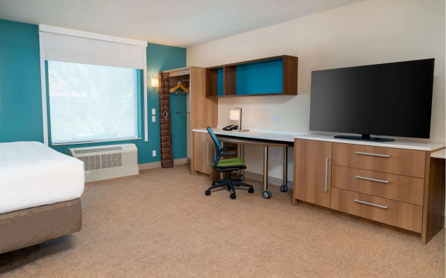 photo 4 of Home2 Suites by Hilton Corona