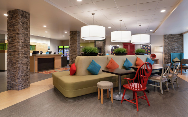 photo 2 of Home2 Suites by Hilton St. Louis/Forest Park