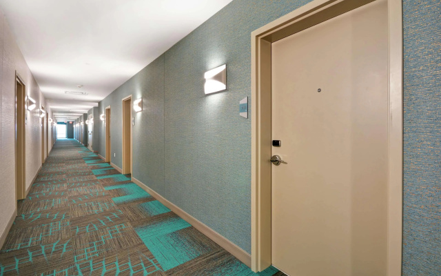 photo 2 of Home2 Suites By Hilton Houston At The Galleria, Tx