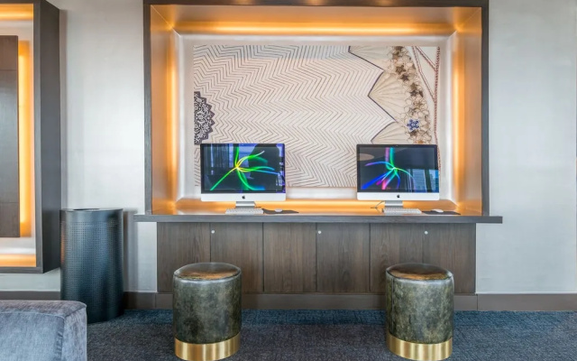 photo 2 of HomeAway Luxury Apartments at Newport