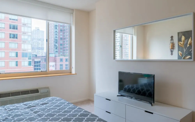 photo 5 of HomeAway Luxury Apartments at Newport