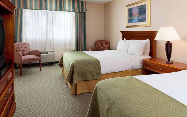 photo 2 of HomeRidge Inn & Suites