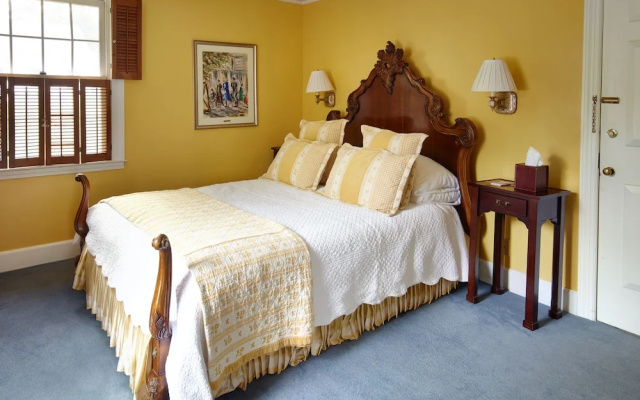 photo 4 of Homestead Inn - Thomas Henkelmann