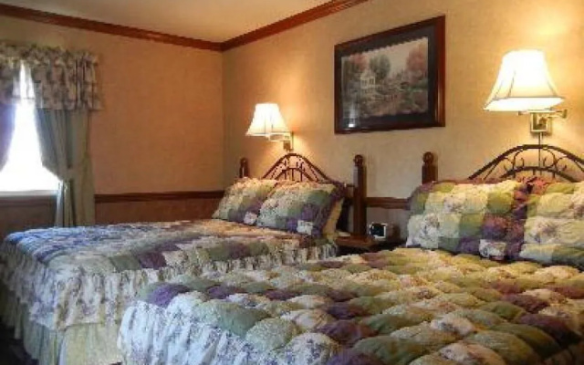 photo 4 of Homestead Lodging