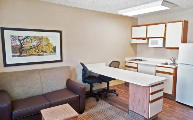 photo 5 of Homestead Studio Suites - Kansas City - Airport