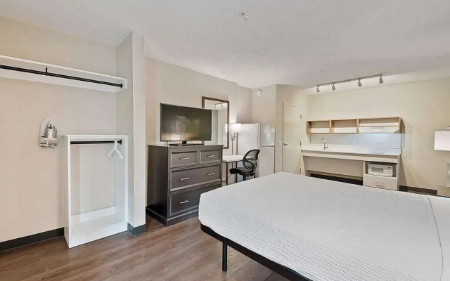 photo 4 of Homestead Studio Suites Miami - Airport - Blue Lagoon