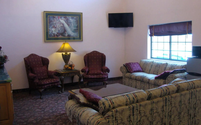 photo 3 of My Hometown Inn