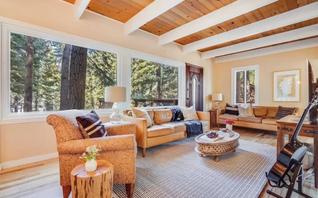 photo 2 of Hot Tub, Sauna, Game Room Modern 5bdr Family Cabin Homewood by Avantstay
