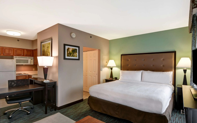 photo 4 of Homewood Suites by Hilton Aurora Naperville