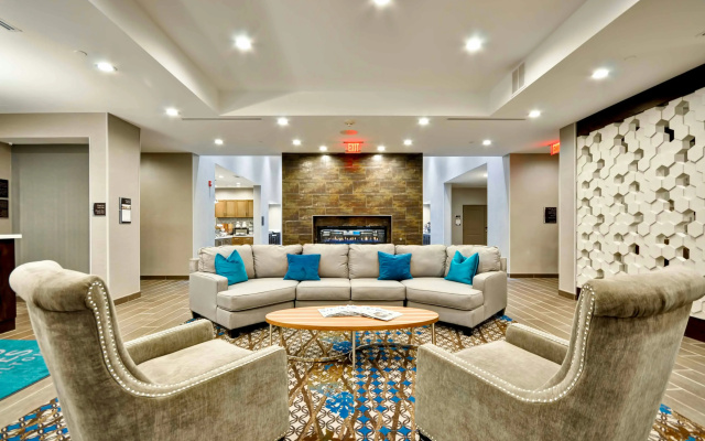 photo 2 of Homewood Suites by Hilton Cincinnati/West Chester