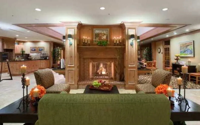 photo 2 of Homewood Suites by Hilton Indianapolis At The Crossing