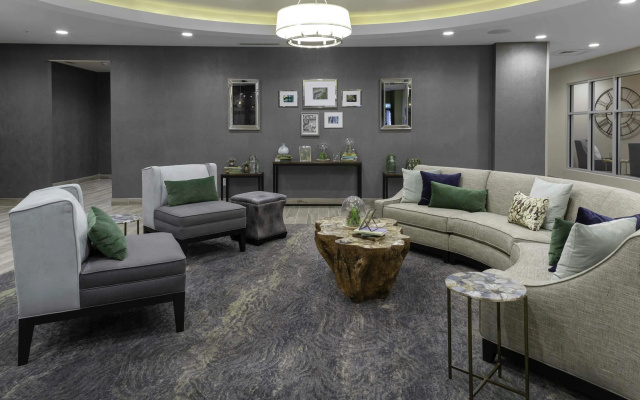 photo 2 of Homewood Suites by Hilton Lansing Eastwood