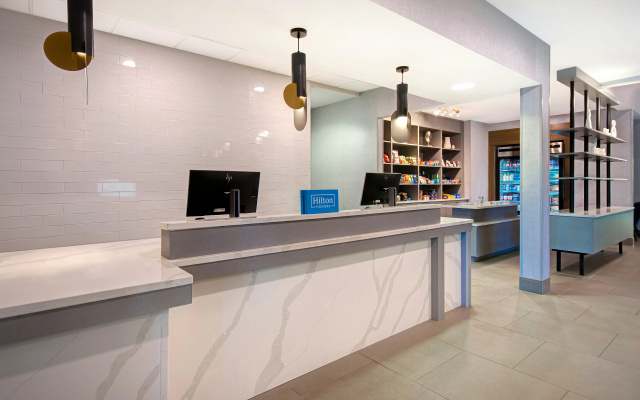 photo 2 of Homewood Suites Lexington-Hamburg