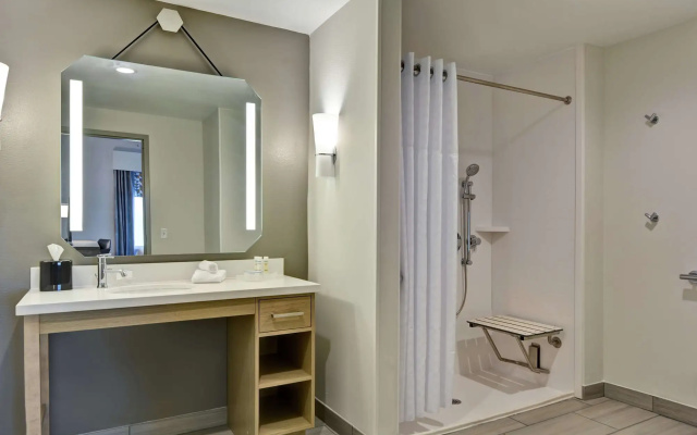 photo 2 of Homewood Suites By Hilton Lynchburg