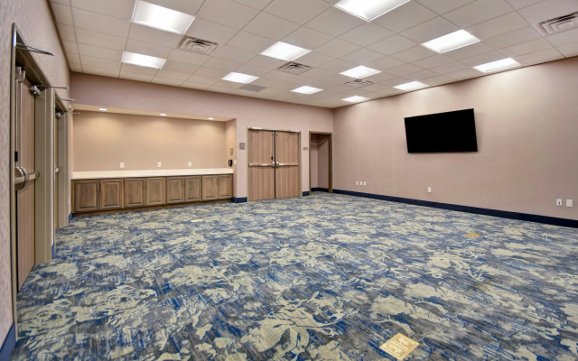 photo 4 of Homewood Suites by Hilton Orange New Haven
