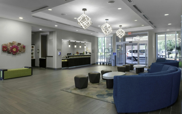 photo 2 of Homewood Suites by Hilton Phoenix Airport South