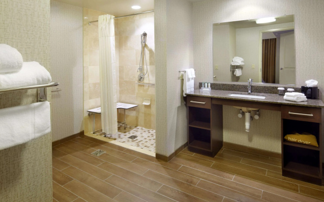 photo 4 of Homewood Suites Pittsburgh Airport