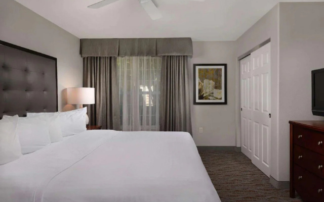 photo 2 of Homewood Suites by Hilton Vancouver-Portland