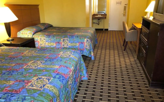 photo 2 of Honeyspot Motor Lodge