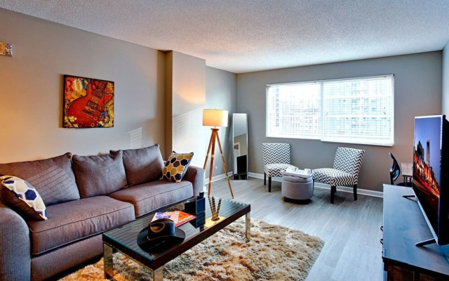 photo 2 of Honky Tonk Luxury 2BR/2BATH - Fast WIFI - Work Area - Free Parking! (CH2)