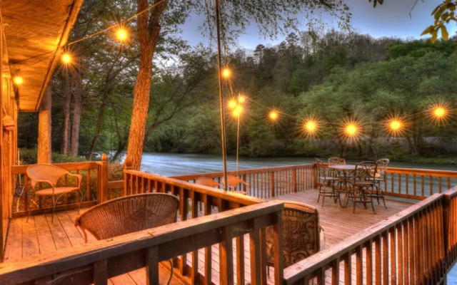 photo 4 of Hooked On Toccoa by Escape to Blue Ridge