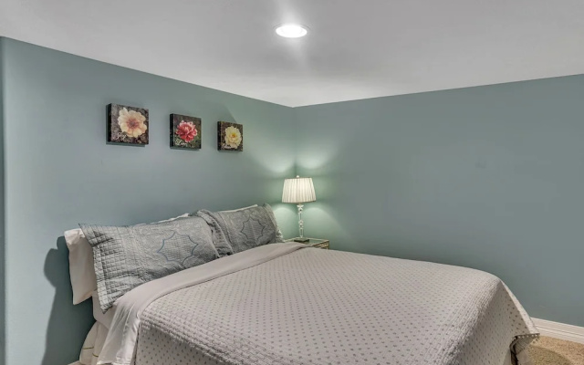 photo 5 of Hopeful Hideaway 2 Bedroom Condo by Redawning