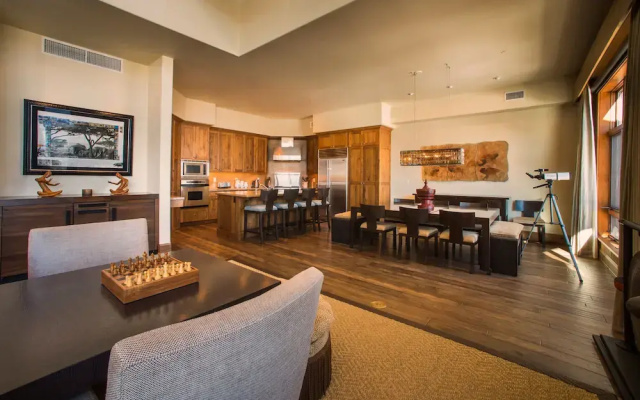 photo 2 of Horizon Pass Lodge